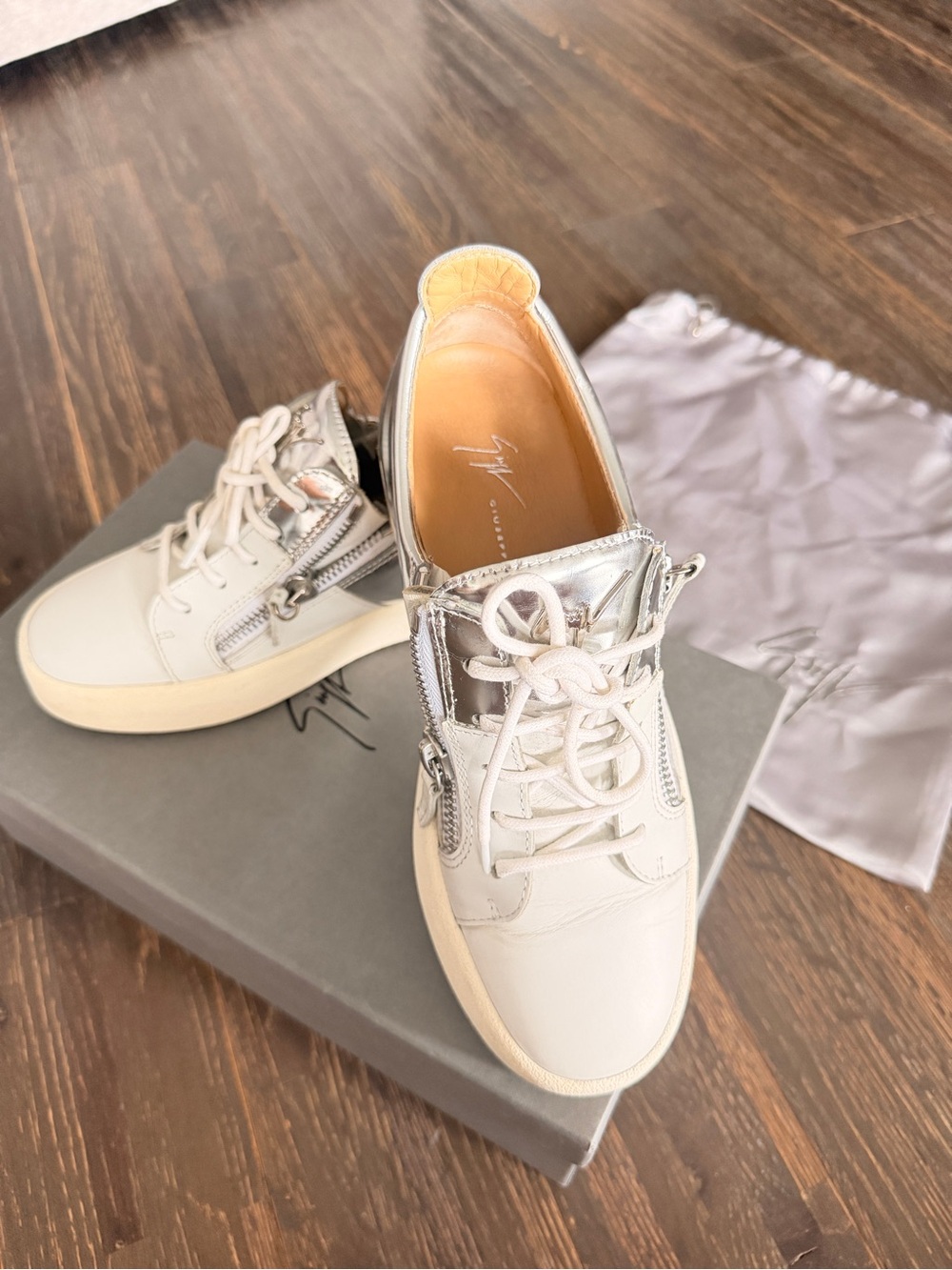 Giuseppe Zanotti White Leather Low-Top Sneakers with Silver Hardware